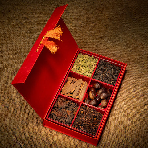 Premium Spice Box | Box With 6 Spices